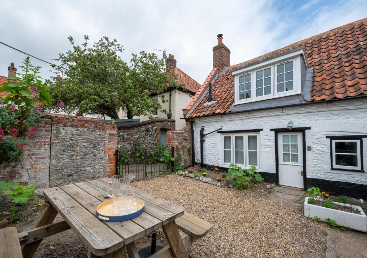 The Old Sweet Shop Villa Wells-next-the-Sea Exterior photo